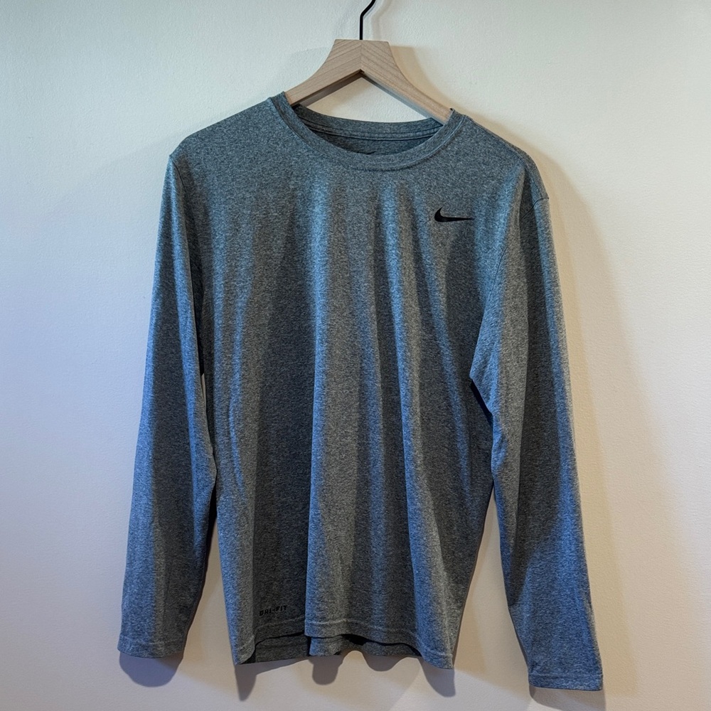 Nike Long Sleeve Tech Tee Size Large
